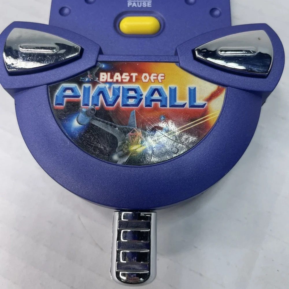 90s RadioShack Blast Off Pinball Electronic Handheld‎ Travel Game Tested Working